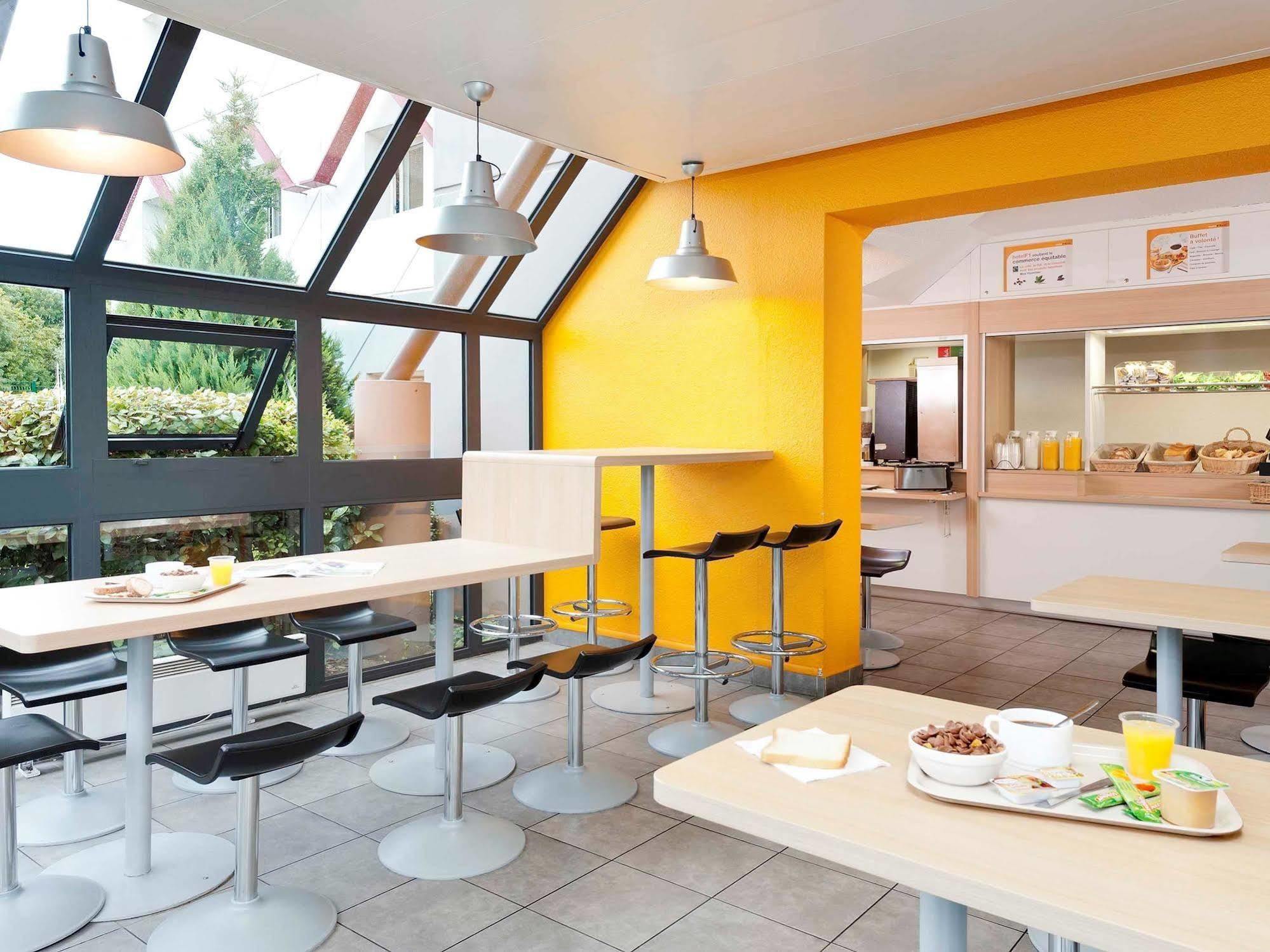 Hotelf1 Saint Etienne La Grand Croix L'Horme Exterior photo
